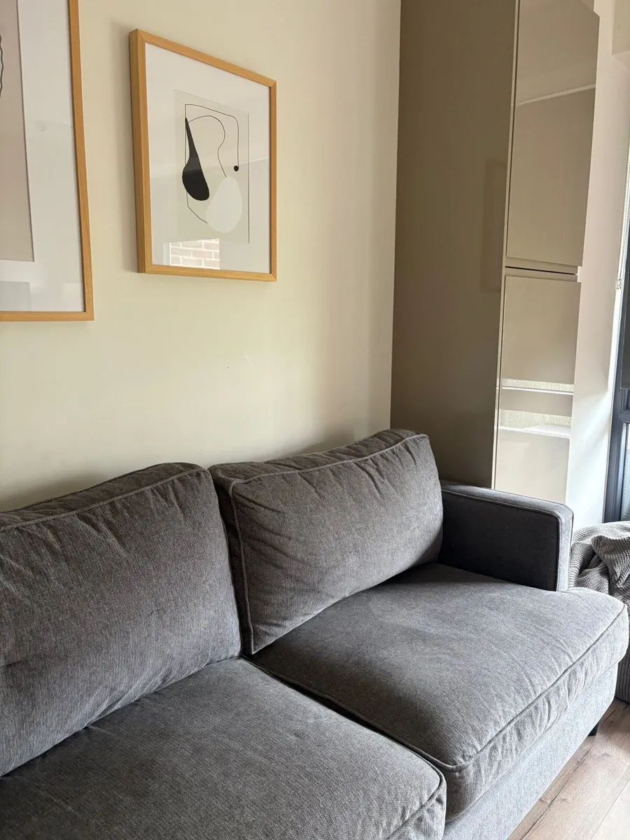 Sofa - Image 4