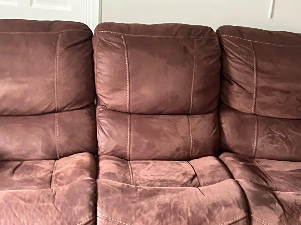 3 seater recliner couch - Image 3