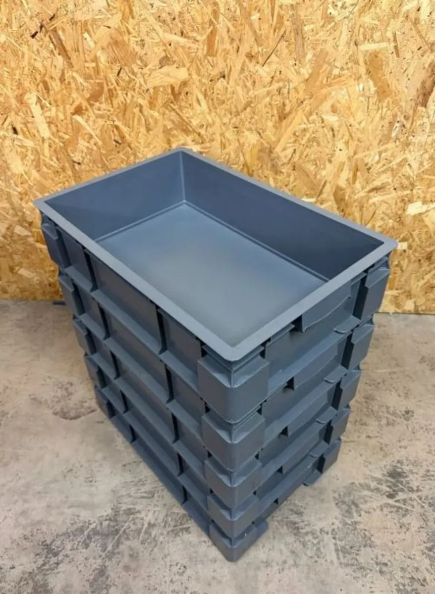 Clearance sale 10 x Storage Boxes - Image 1
