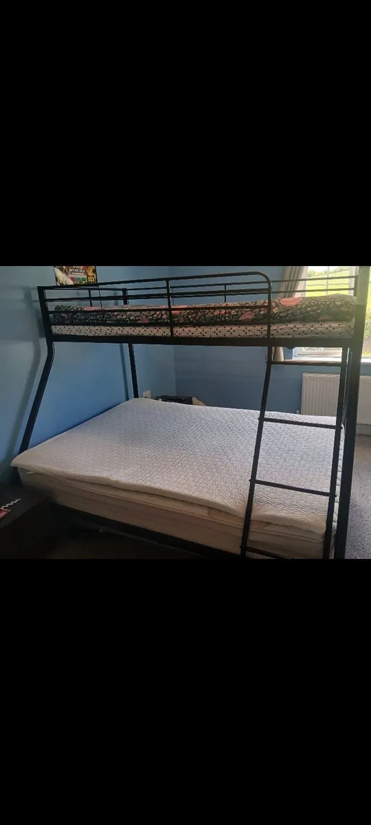 Bunk bed - Image 1