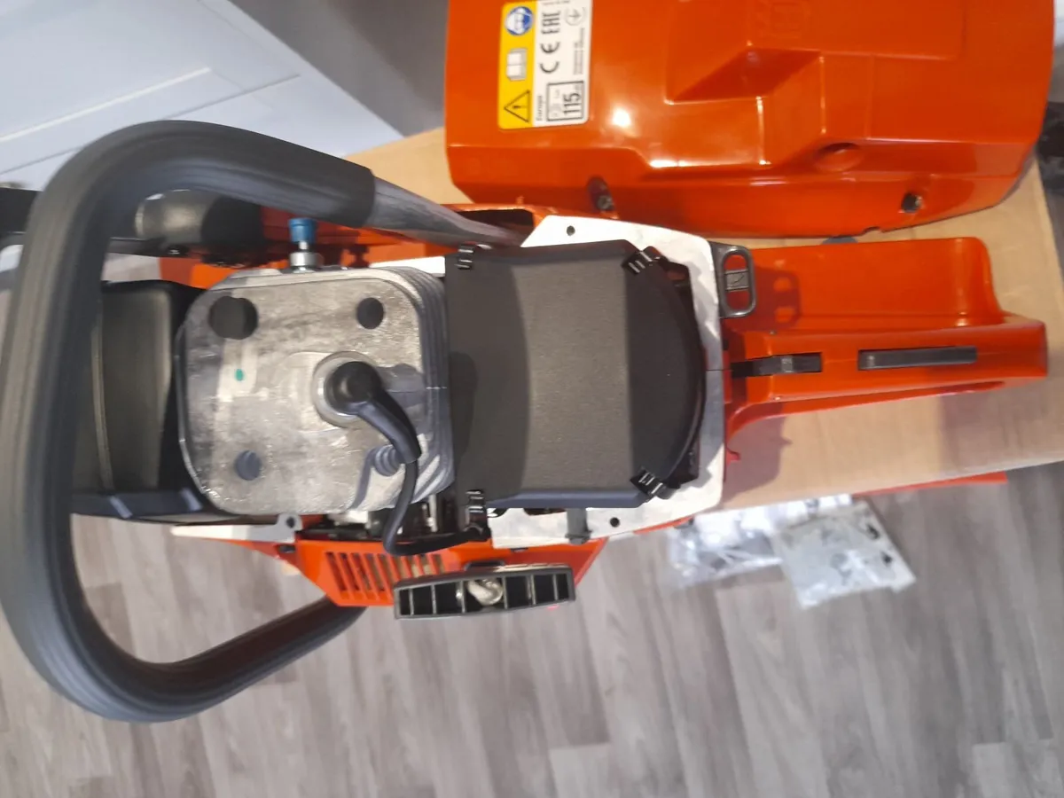 selling chainsaw - Image 3