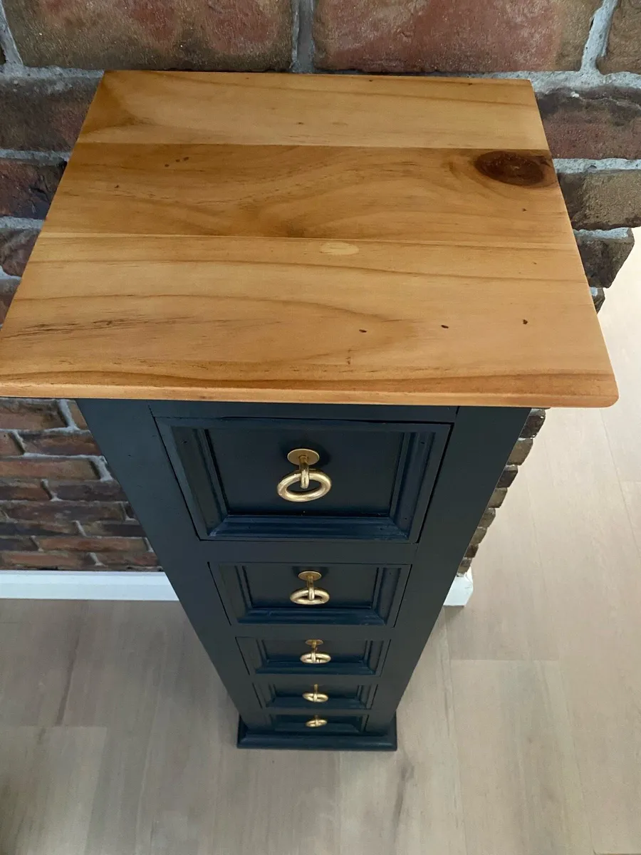 Mexican Pine Slim Tallboy Chest x 5 drawers - Image 3