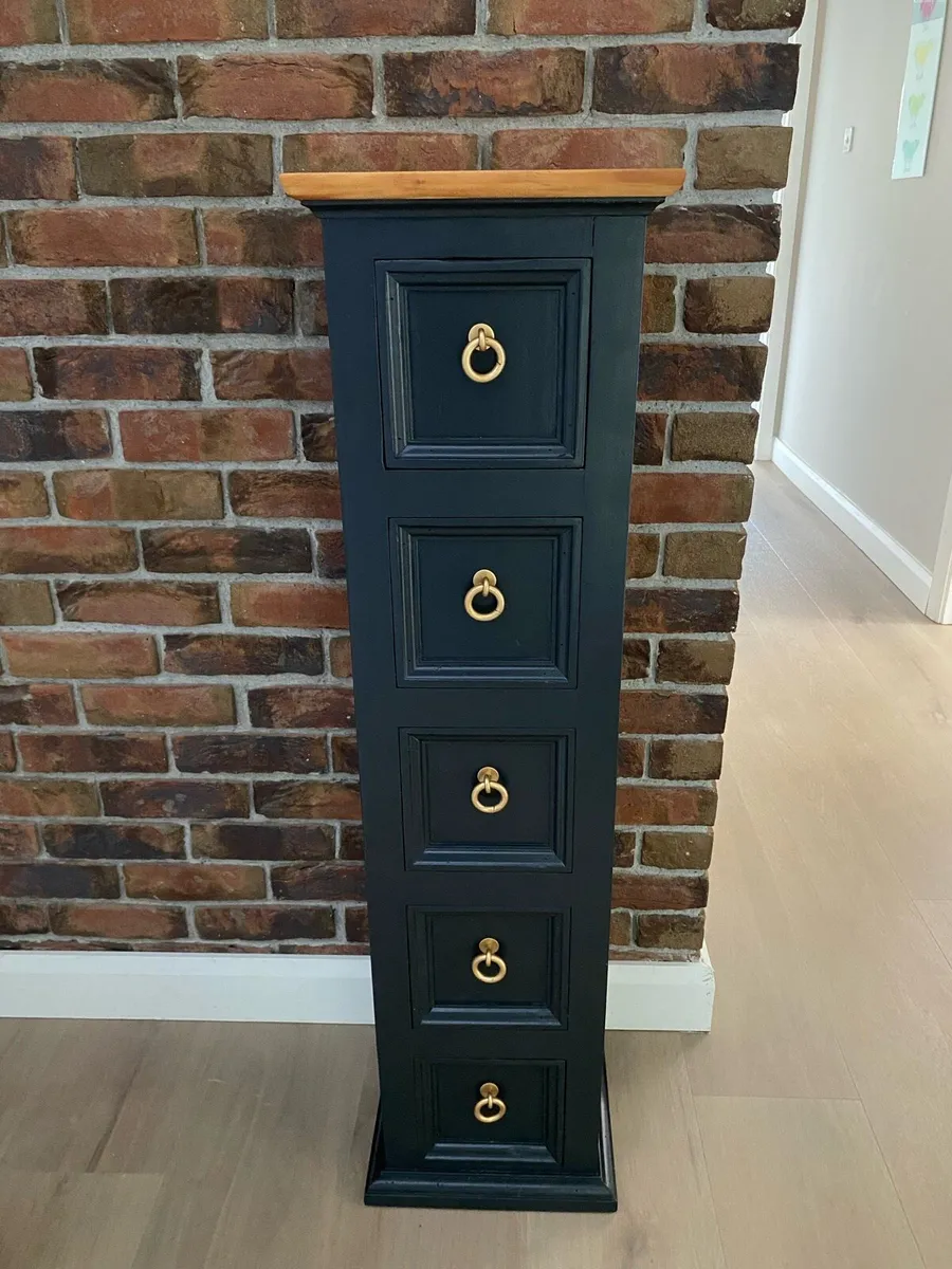 Mexican Pine Slim Tallboy Chest x 5 drawers - Image 1