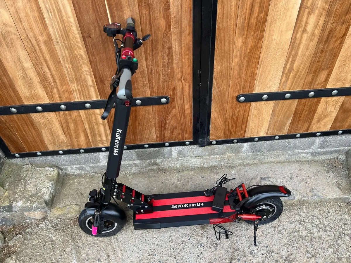 Electric scooter - Image 2