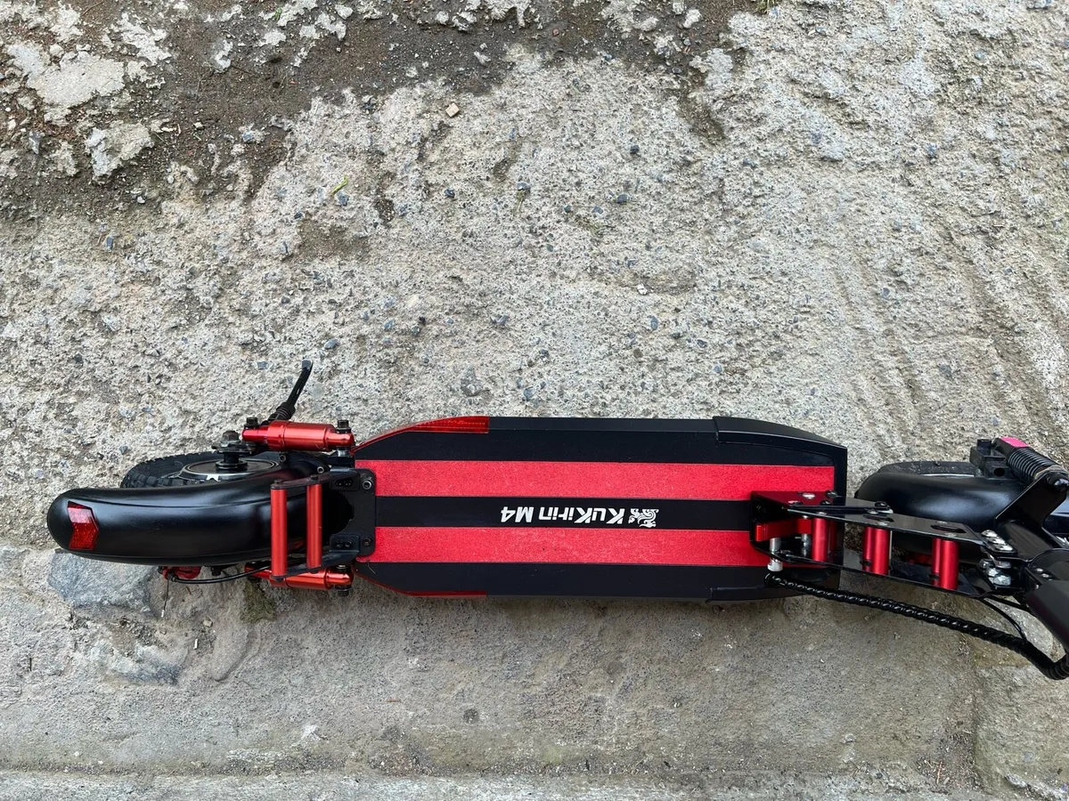 Electric scooter - Image 3