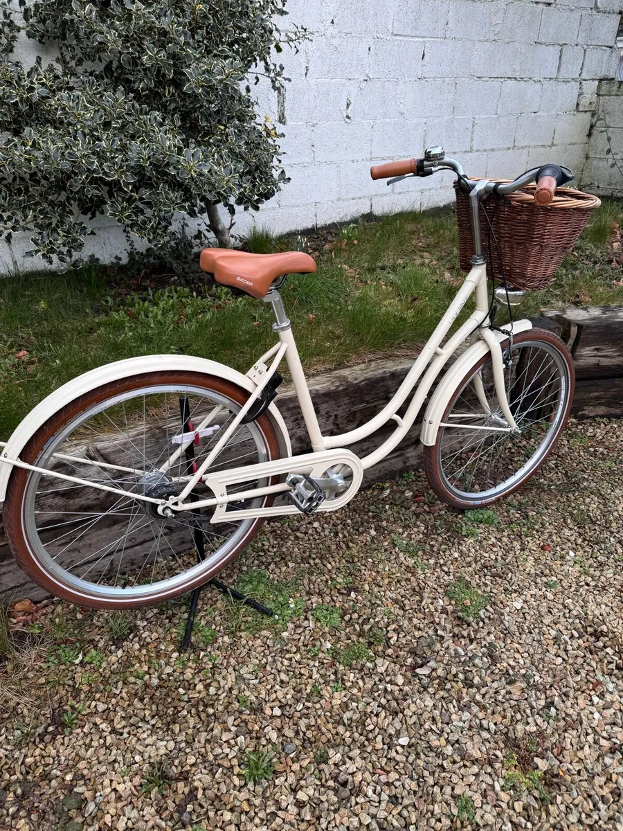 Skoda Ladies Cruiser Bike - Image 2