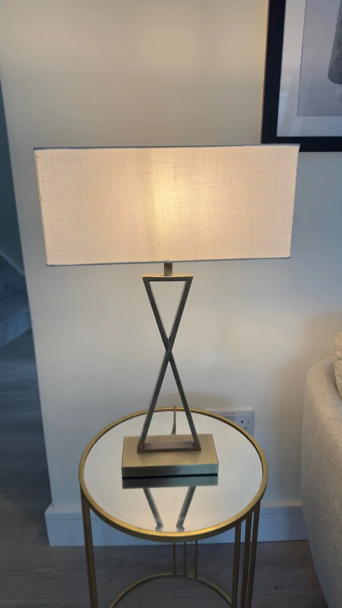 Avory Lamp - Image 1