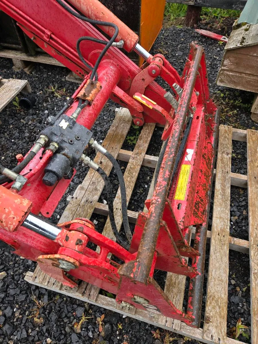 Tractor  loader - Image 3