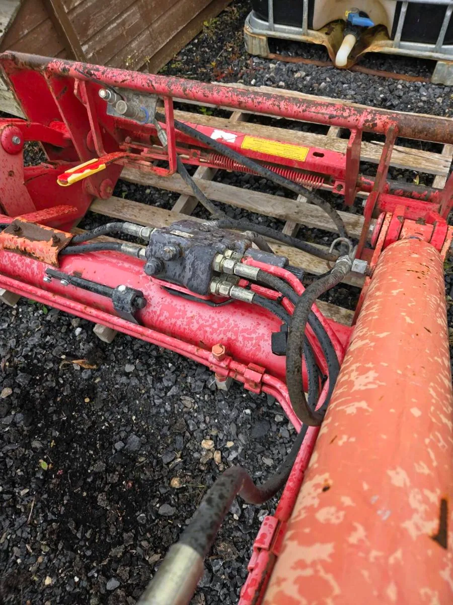 Tractor  loader - Image 4