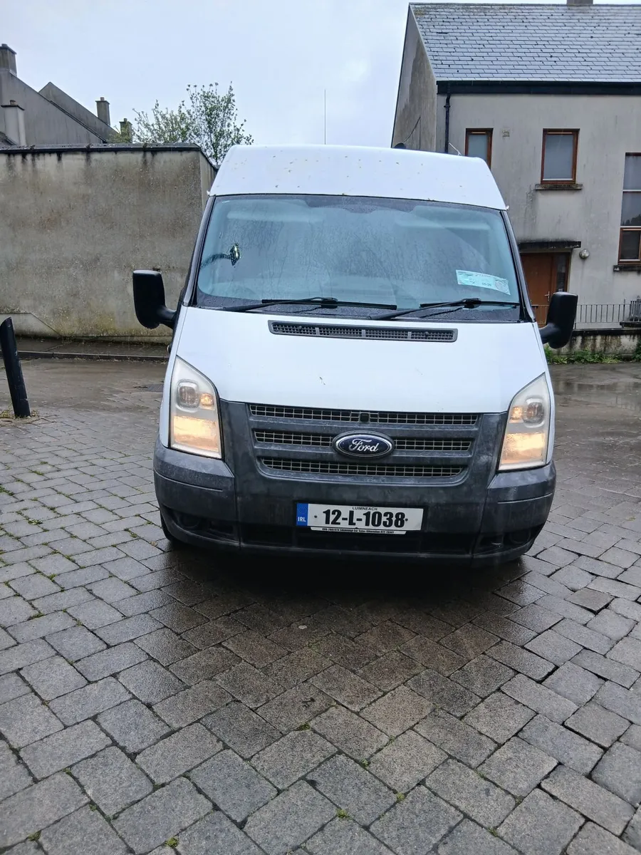Ford Transit 2012 - Image 2