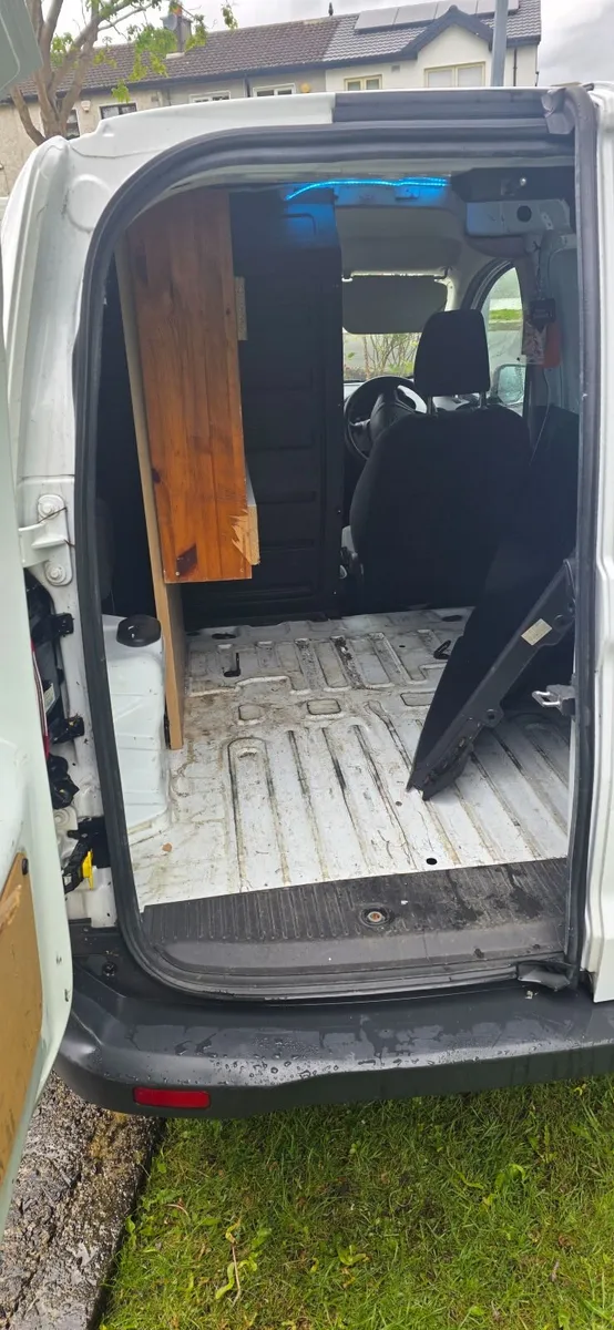 Ford Transit 2018 - Image 4