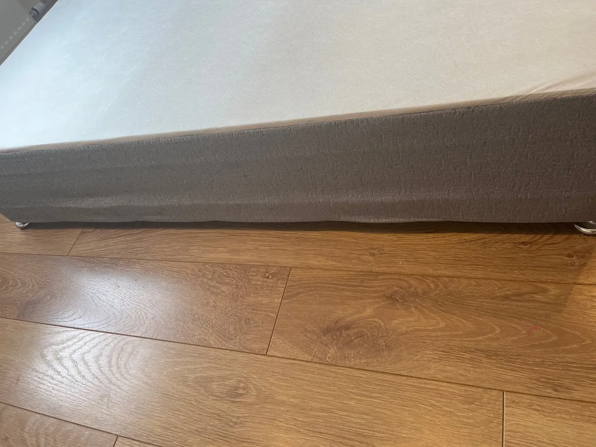 Base bed 5ft - Image 2