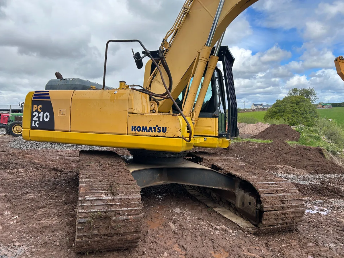 2007 Komatsu PC 210 LC-8 - Image 4