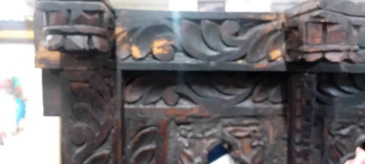 Decorative Carved Jakorta Wall Mirror - Image 3