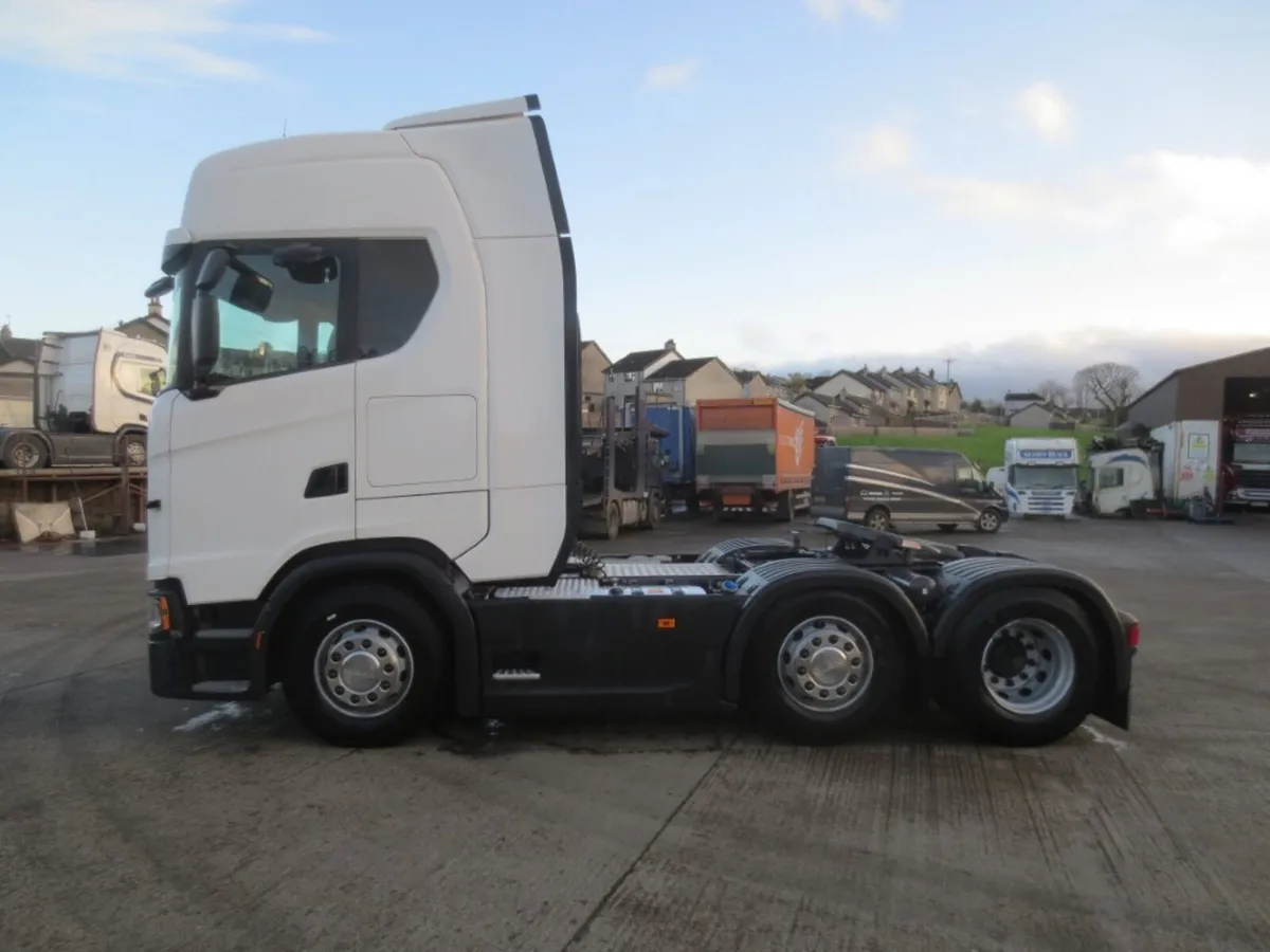 2022 Scania S600 6x2 Tractor Unit - Image 4
