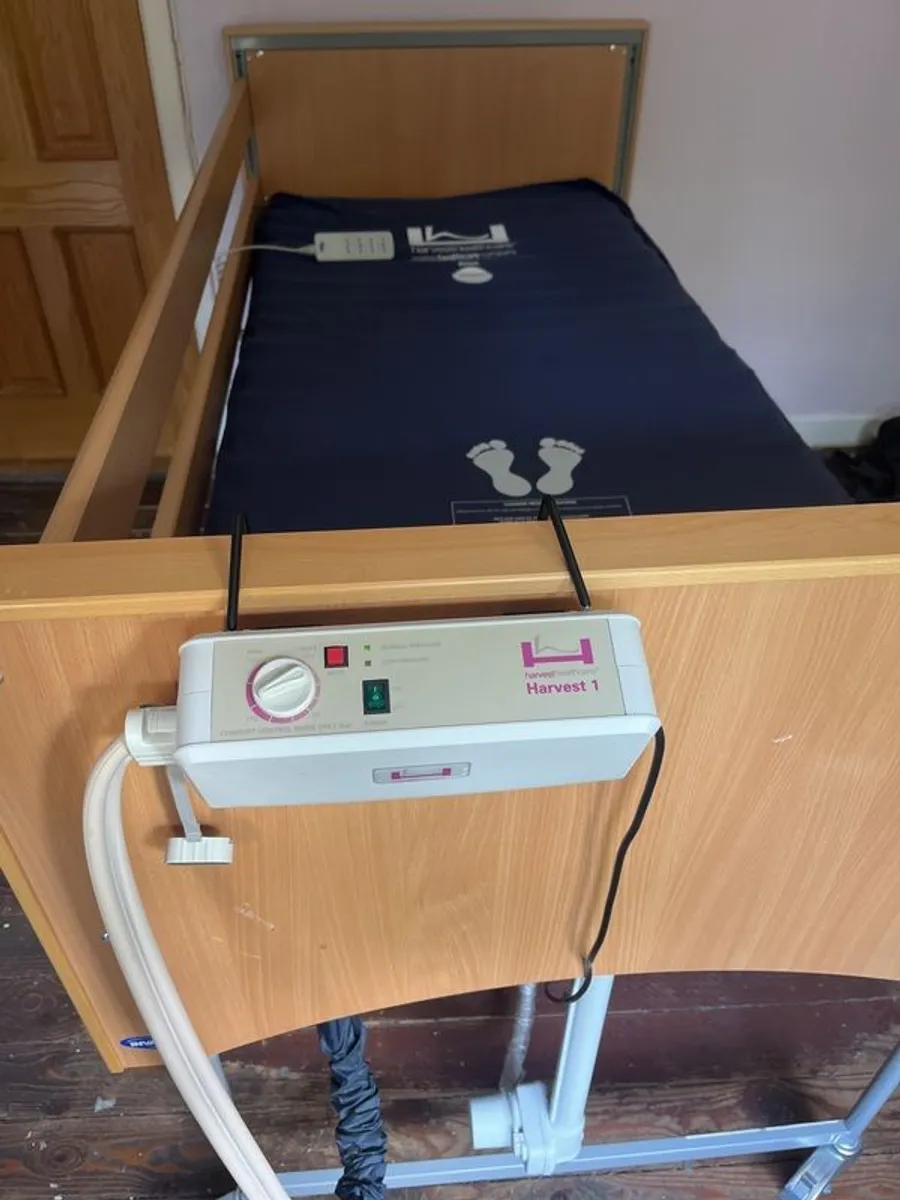 Hospital Bed with High Quality Foam Mattress - Image 4