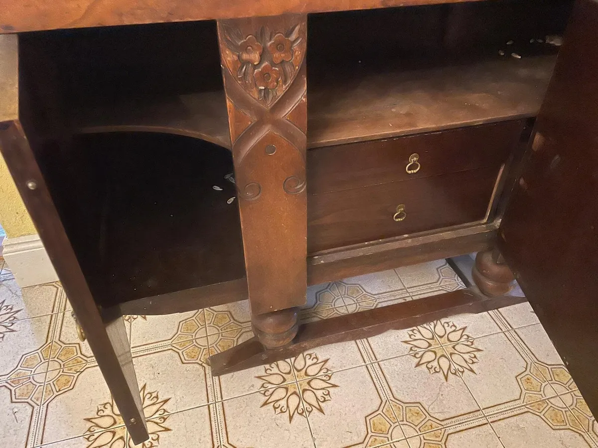 Retro cabinet - Image 2