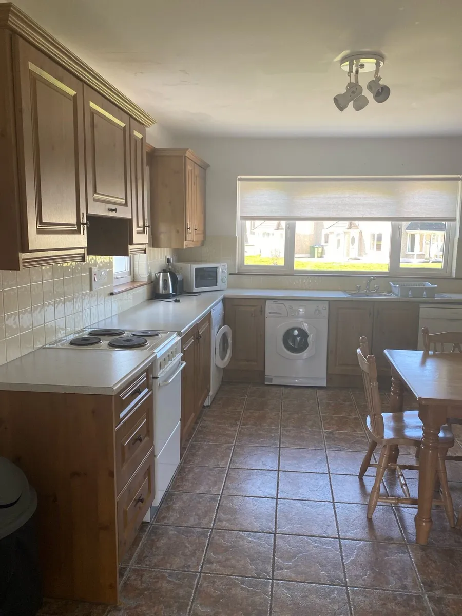 Holiday home in kilkee to let - Image 4