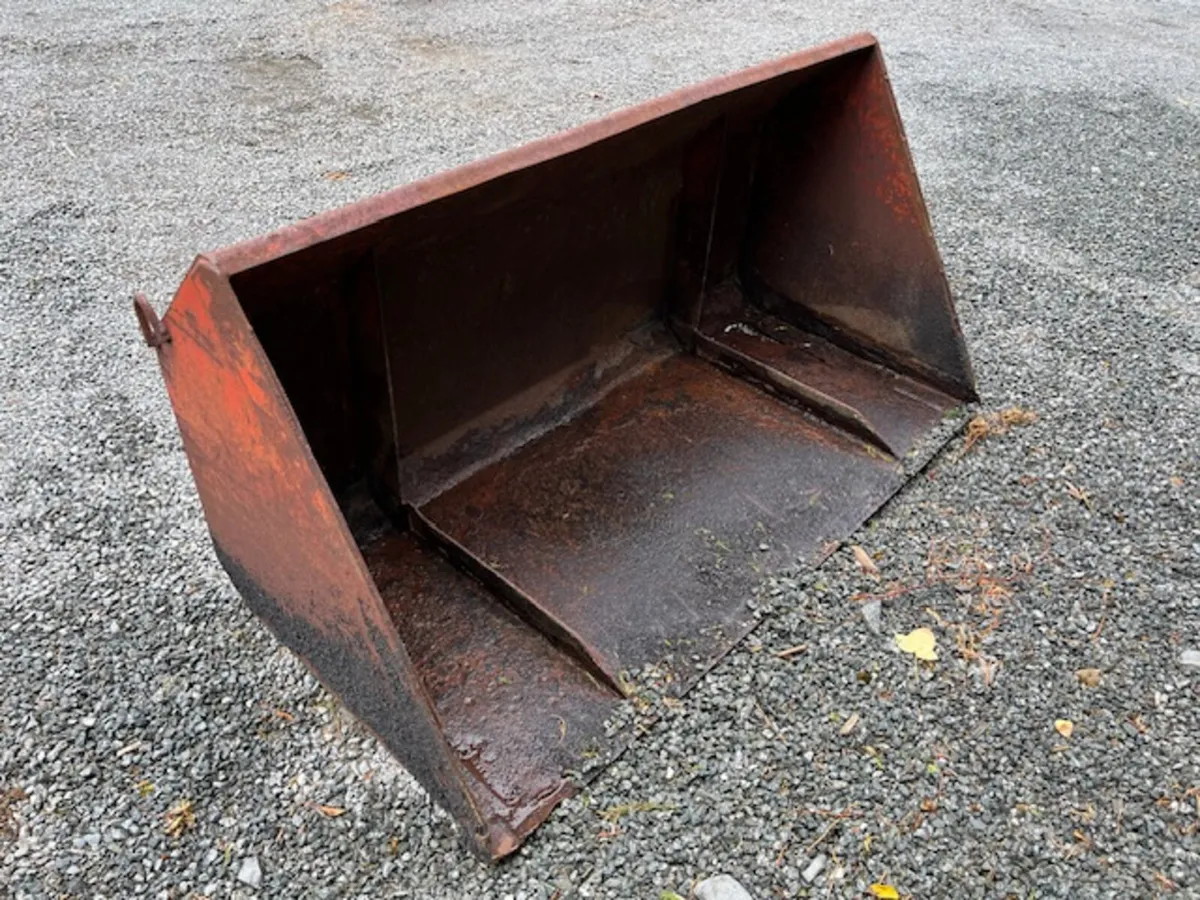 Tanco 5ft Bucket - Image 1