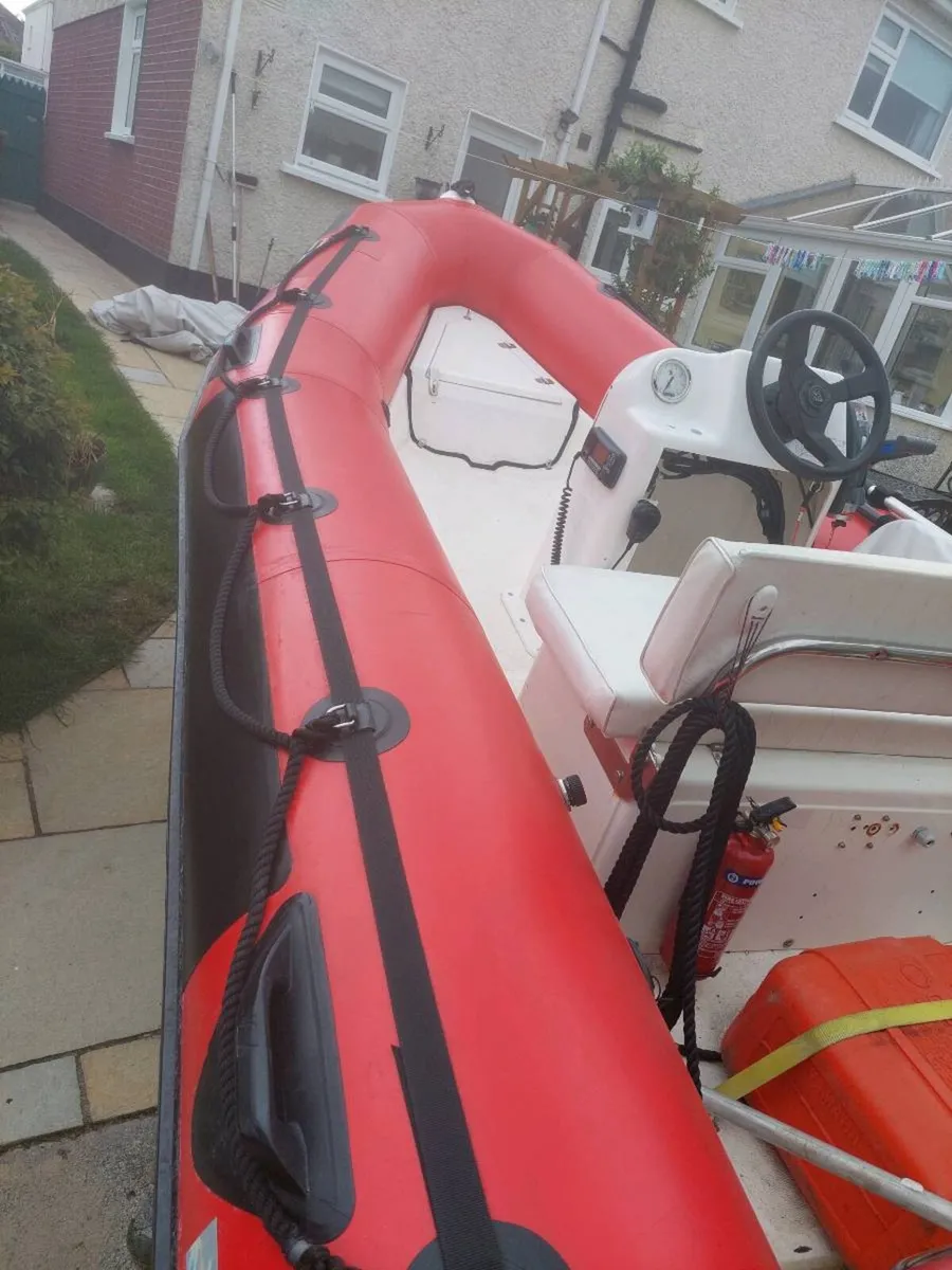 Boat - Image 4