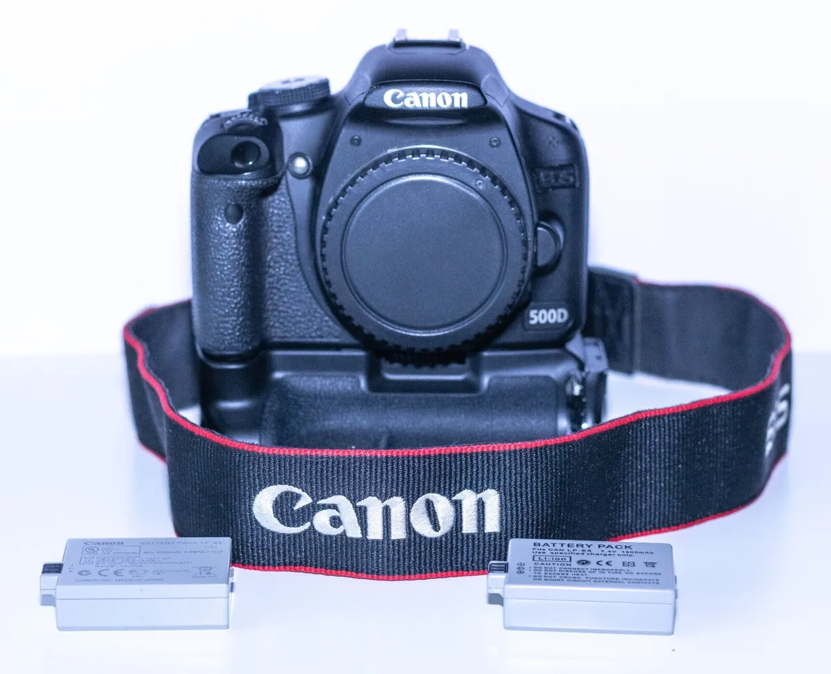 Canon EOS 500D Camera Body + Accessories - Image 1