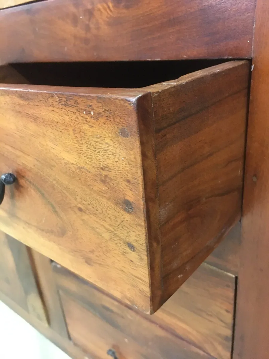 Sideboard - Image 4
