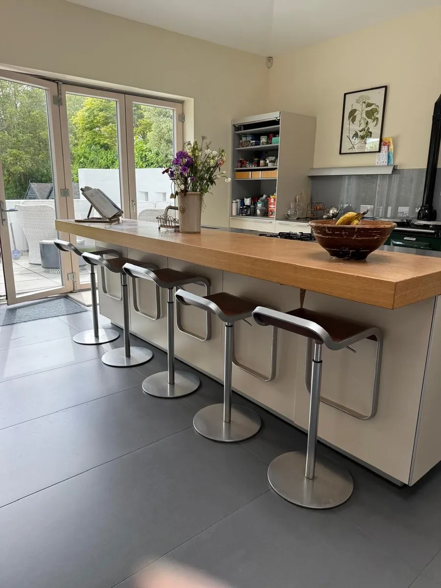kitchen - Image 1