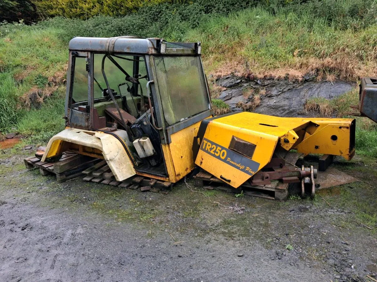 Matbro 200 270,250 parts - Image 4