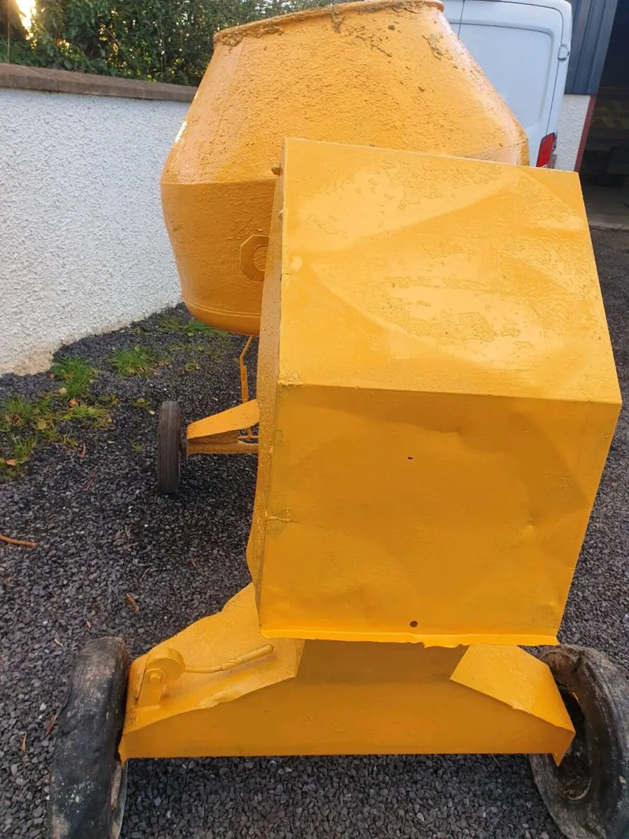 Cement mixer - Image 3