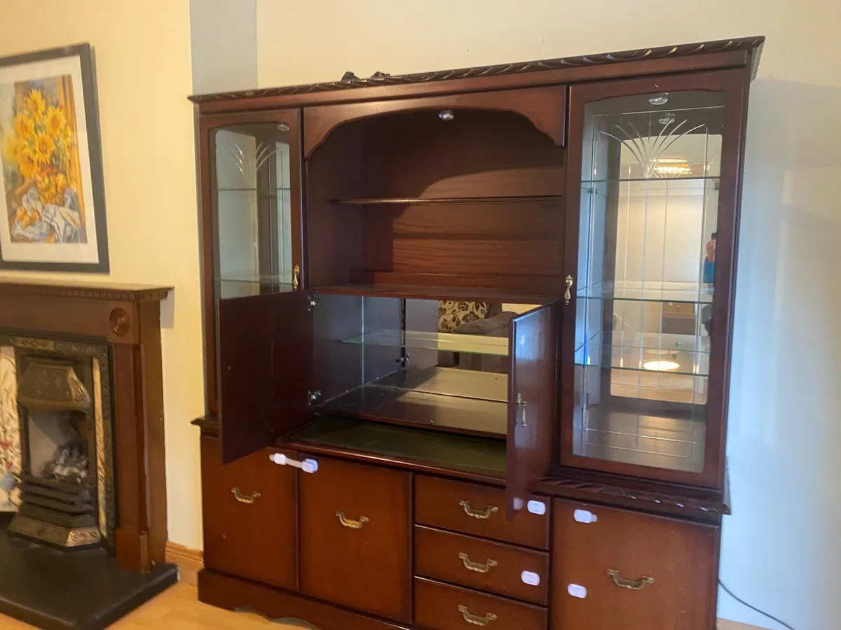 Mahogany Display Cabinet - Free to Take away - Image 2
