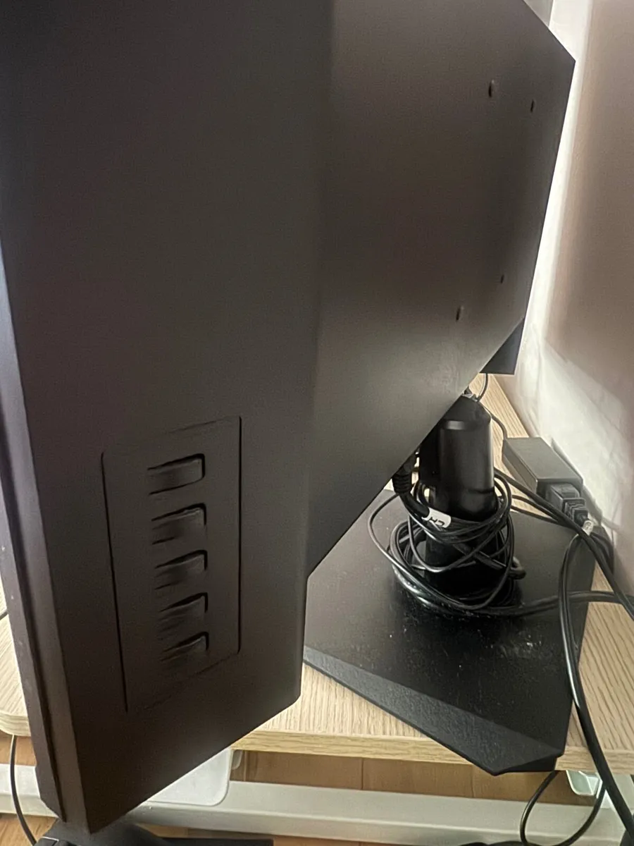 ASUS VA24EHF 24” Full HD IPS Monitor - 100Hz - Image 2