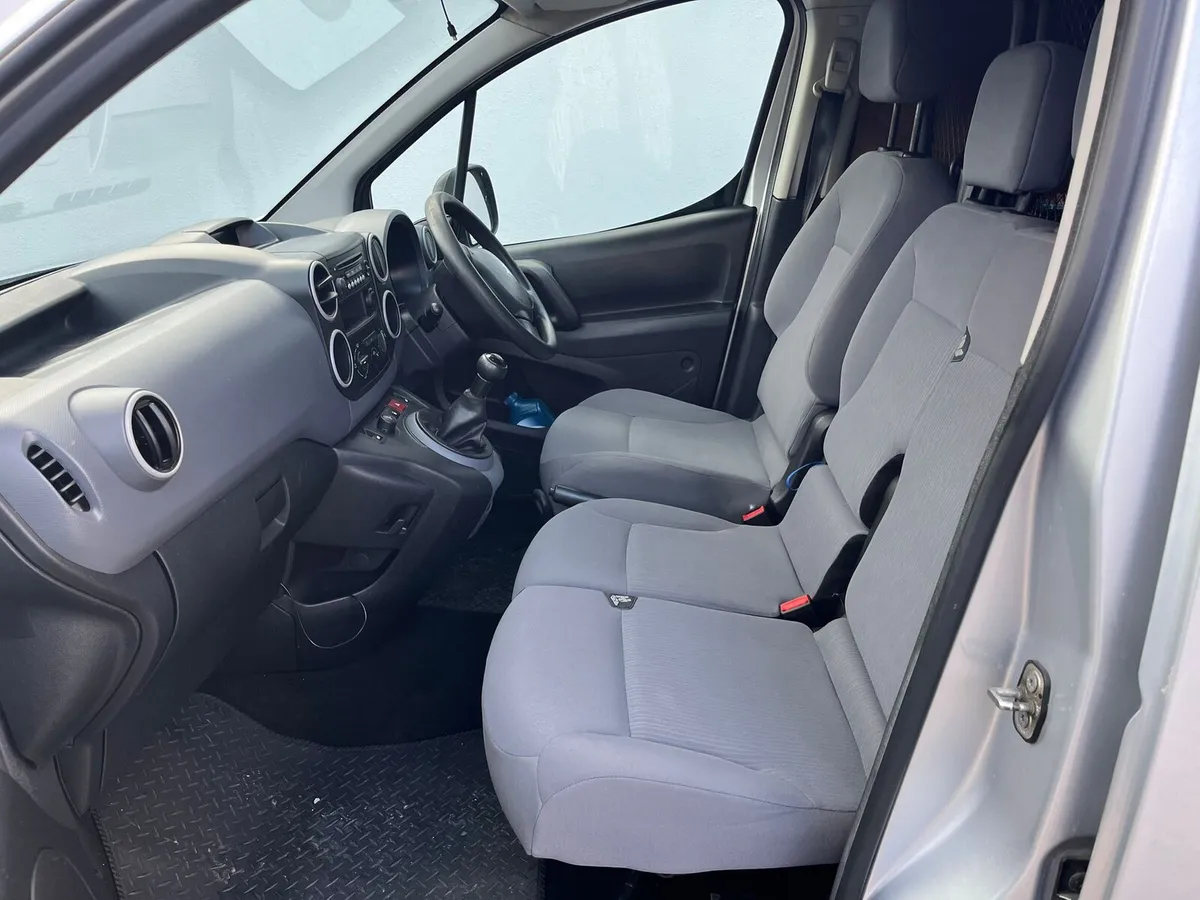 PEUGEOT PARTNER 1.6 HDI  2015 - Image 3
