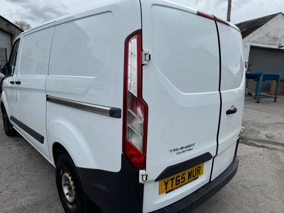 2015 FORD TRANSIT CUSTOM SWB - Image 4