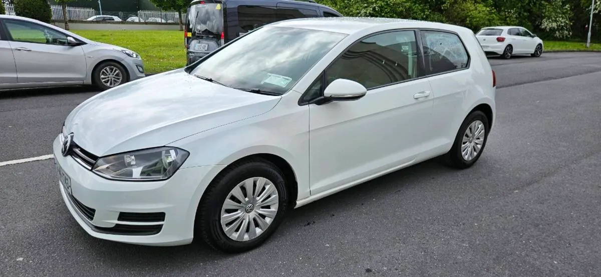 VOLKSWAGEN GOLF 1.6 TDI VAN - Image 3