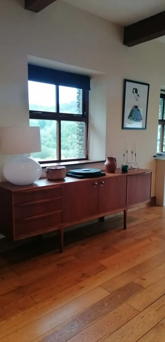 Rare Mid-Century 1960s McIntosh teak sideboard - Image 4