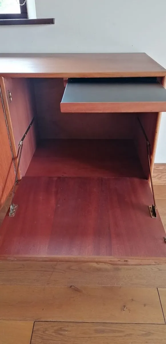 Rare Mid-Century 1960s McIntosh teak sideboard - Image 1