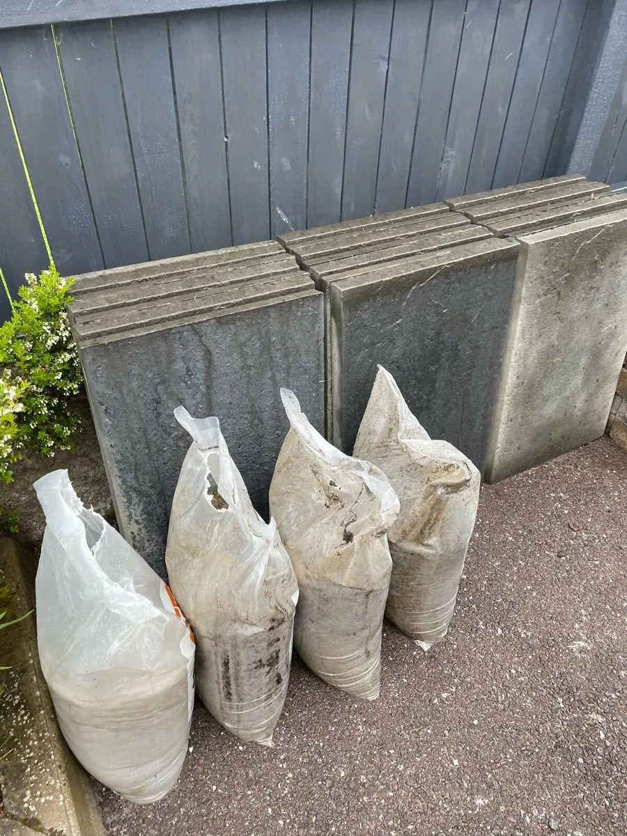 Patio slabs and bricks - Image 1
