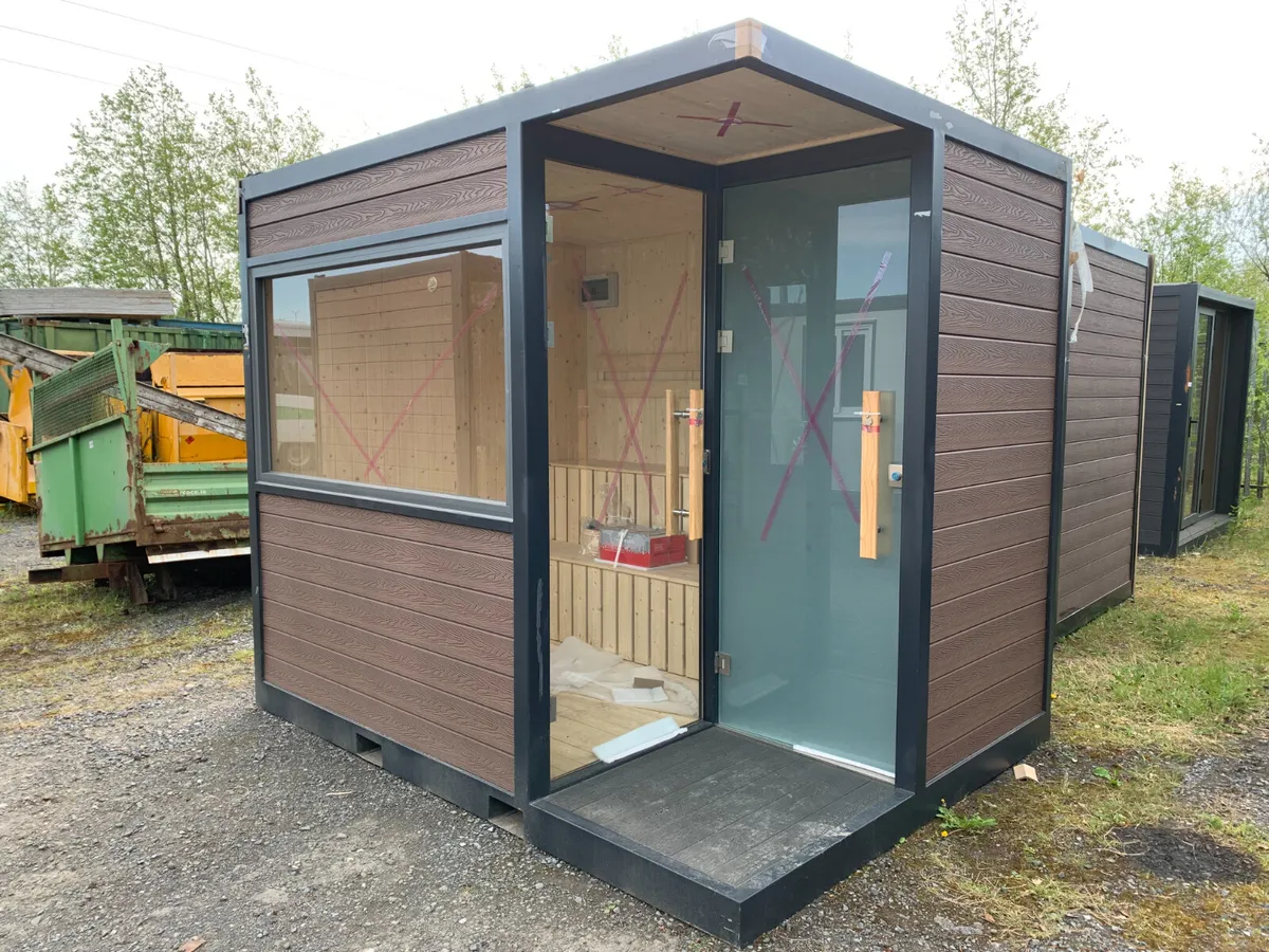 ONLY 2 DAYS LEFT TO BID- 10FT X 7FT SAUNA & SHOWER - Image 1