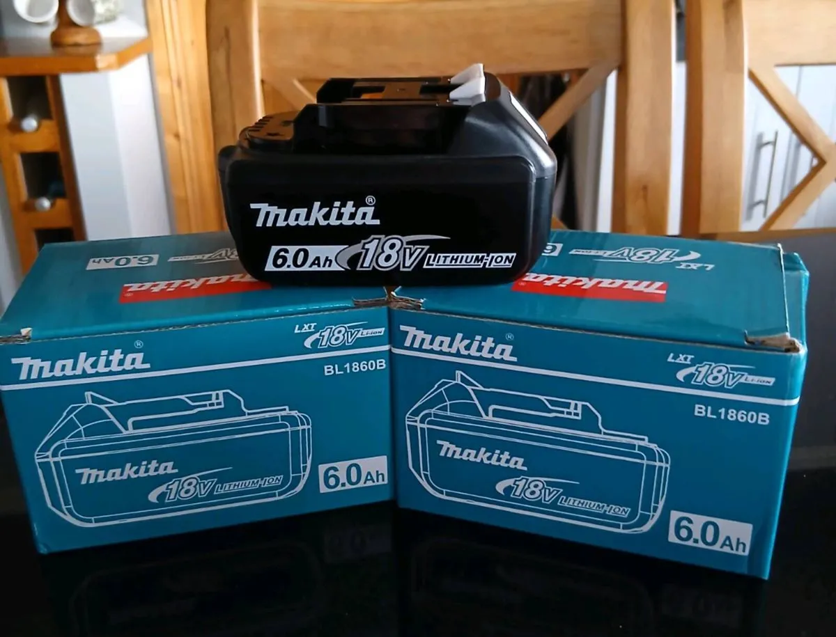 Makita 6.0ah 18v battery BL186B - Image 1