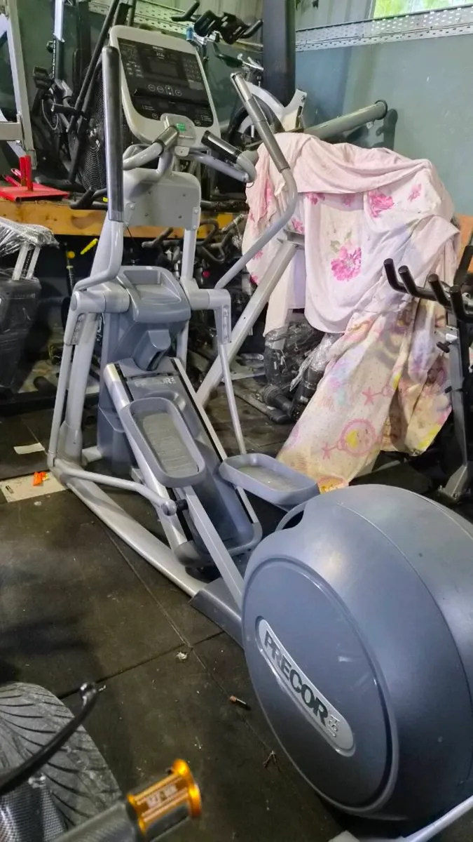 WAREHOUSE CLEARANCE PRECOR CROSS TRAINERS - Image 1