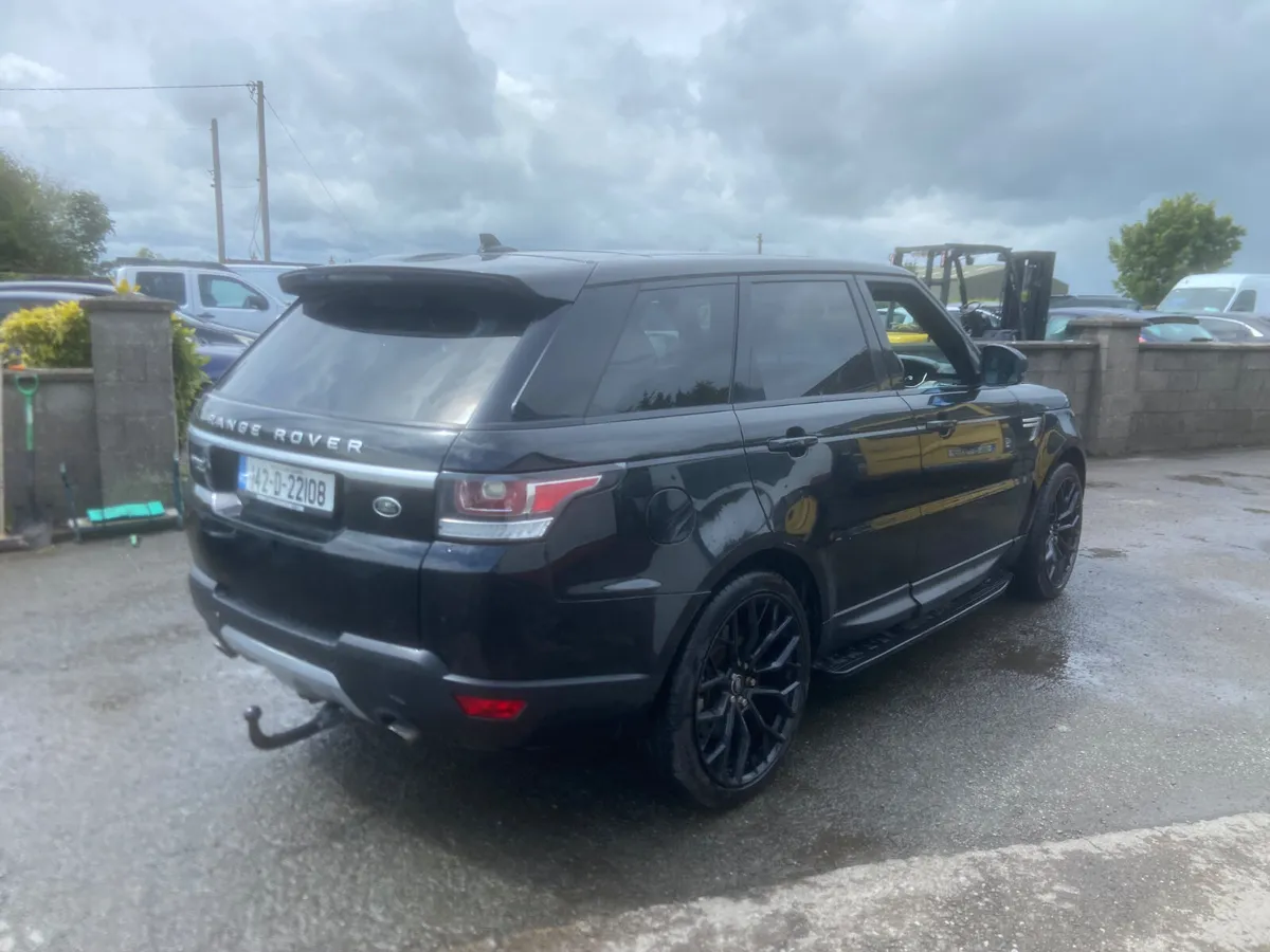 142 Range Rover sports - Image 4