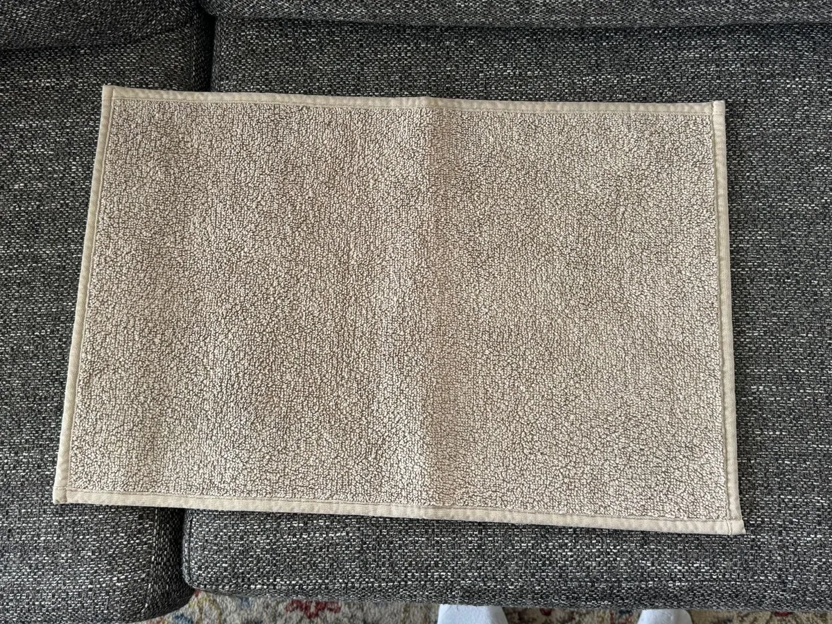 Beige Cotton Bath Mat