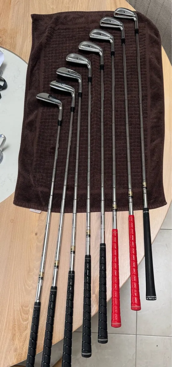 Nike VR Pro combo iron set- 3-PW Dynamic Gold S300 - Image 3