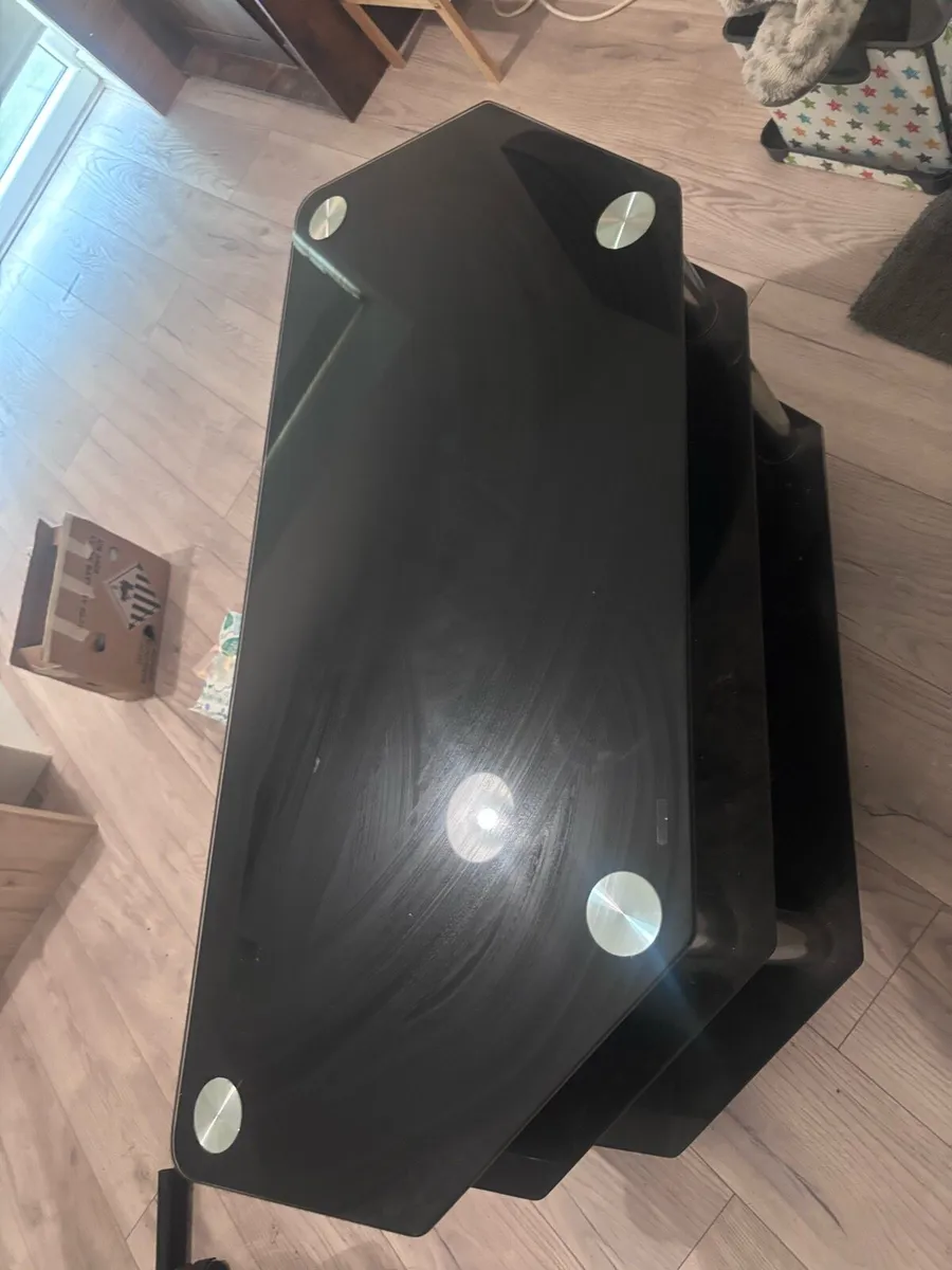 Black Glass Tv Stand - Image 3