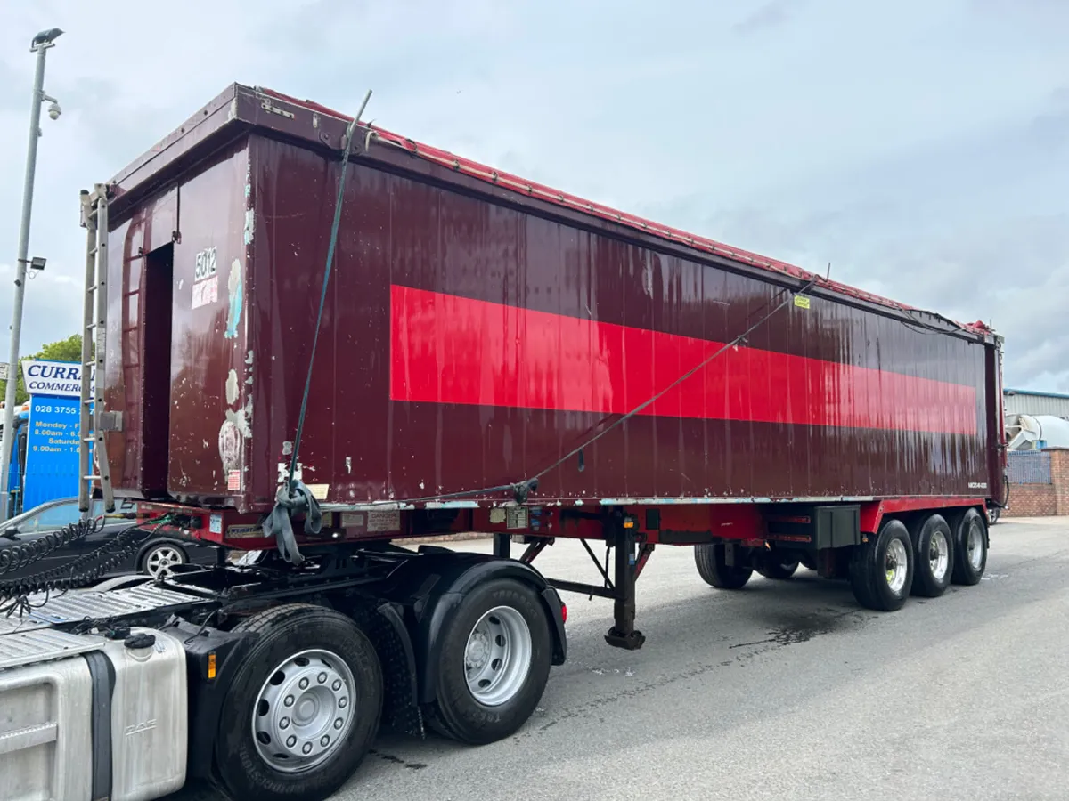 05 3 axle tipping trailer - Image 1