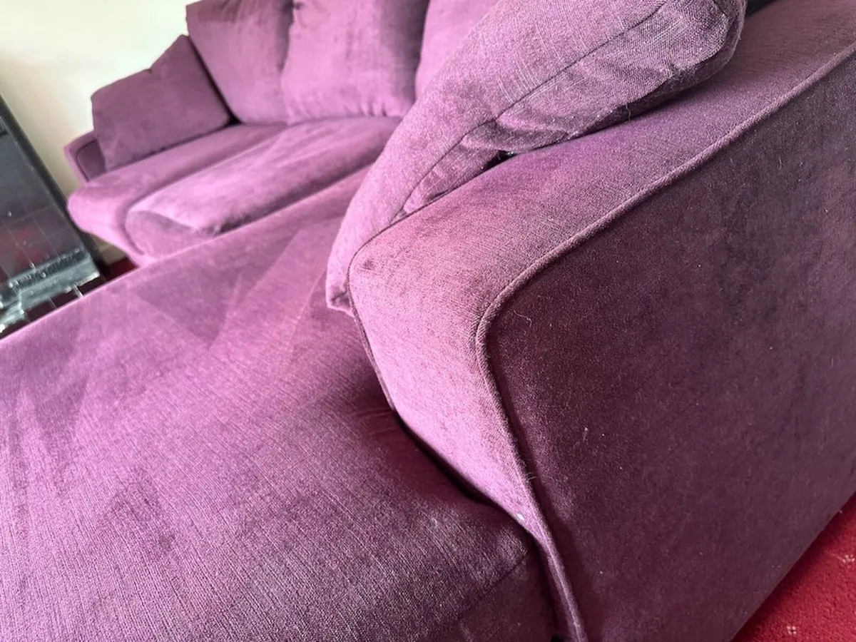 Purple L-shaped couch with right chaise - Image 2