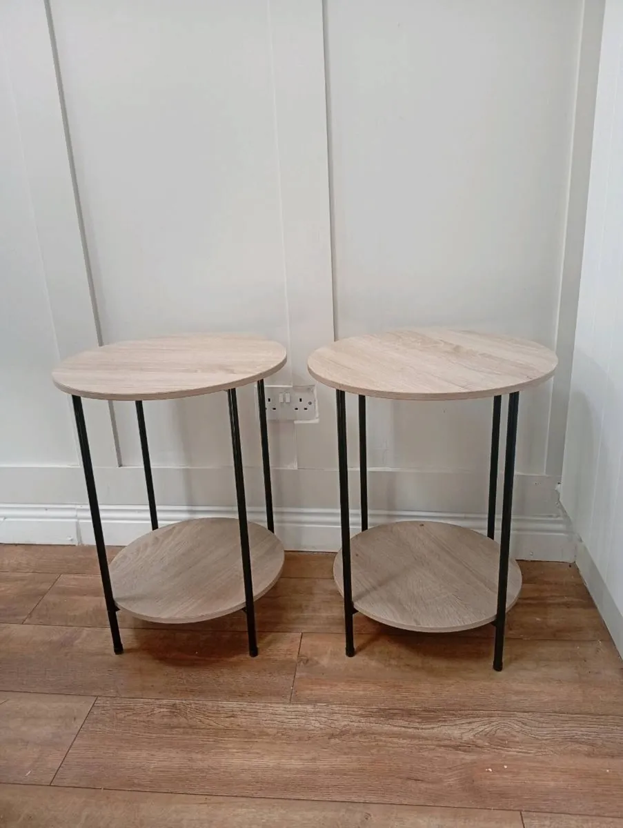 Lamp tables