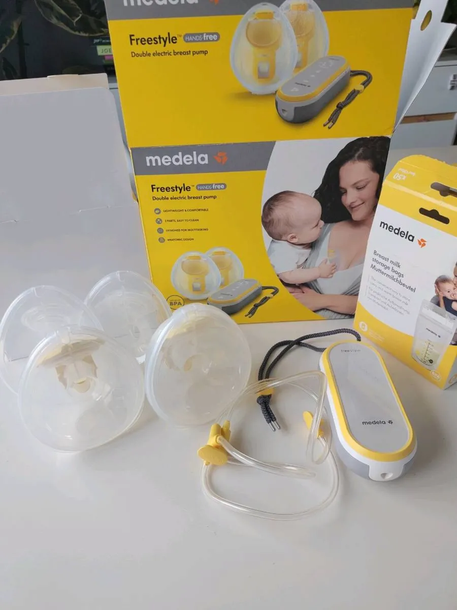 Medela Double Electric Breast Pump - Image 1