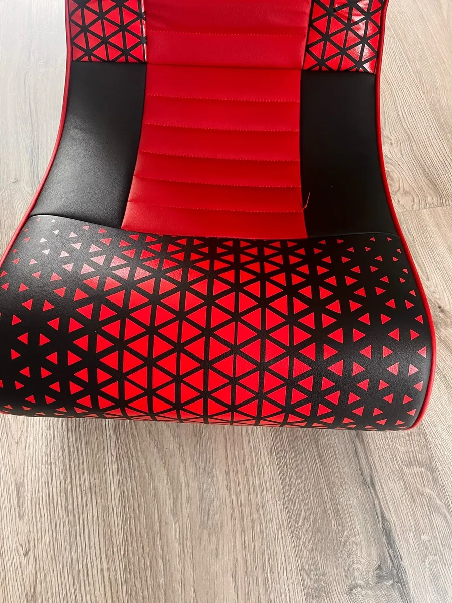 Gaming chair - Image 3