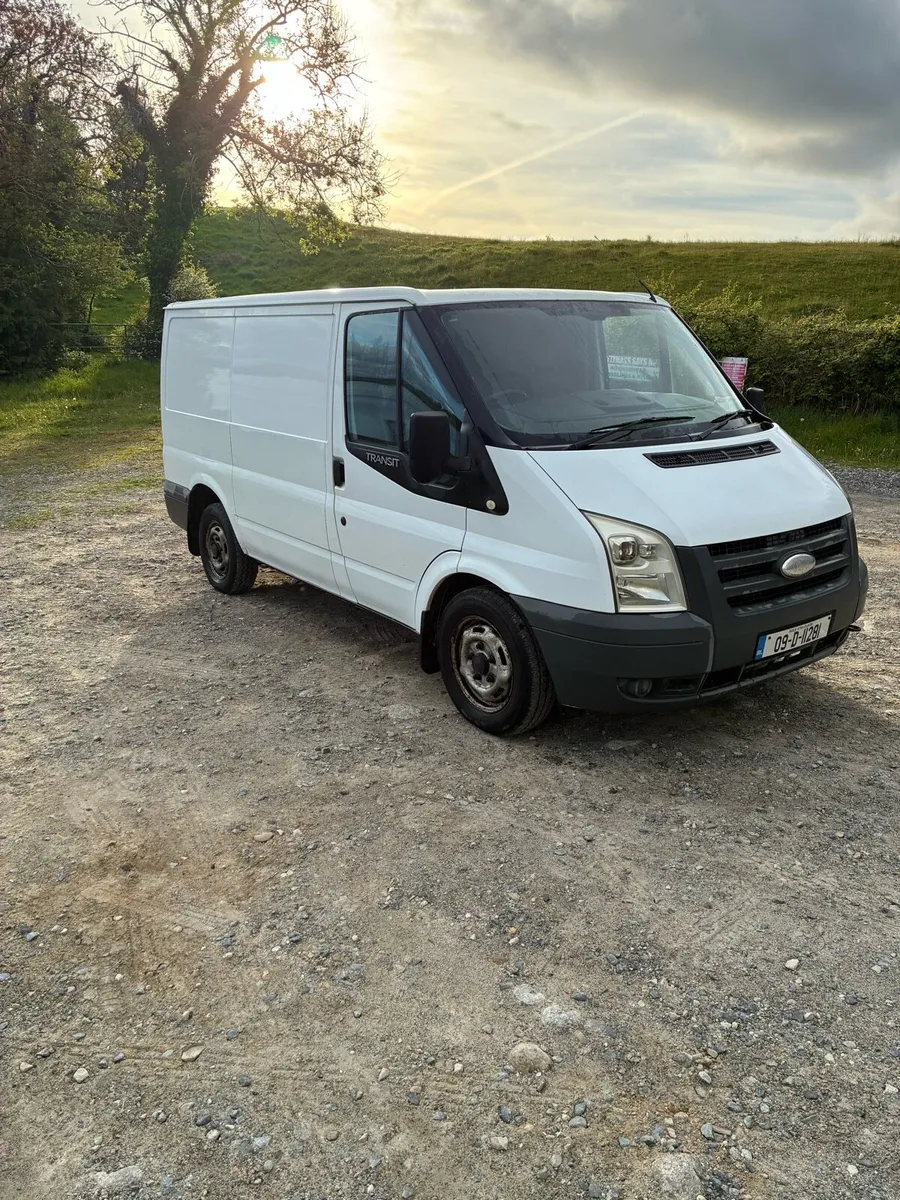 Ford transit - Image 2